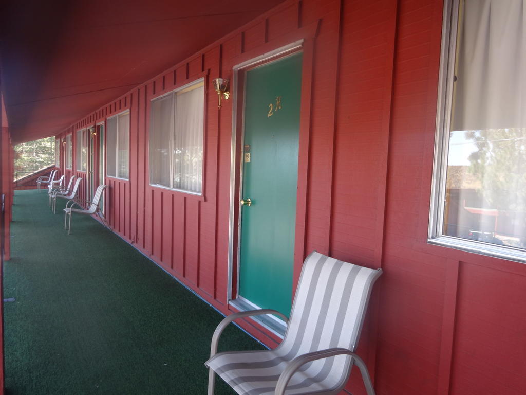 Boulder Lodge June Lake Luaran gambar
